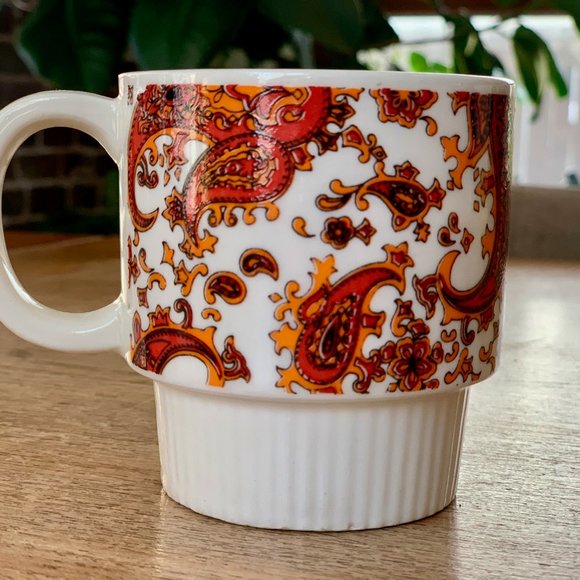 Vintage paisley stacking mug made in Japan - Picture 2 of 3